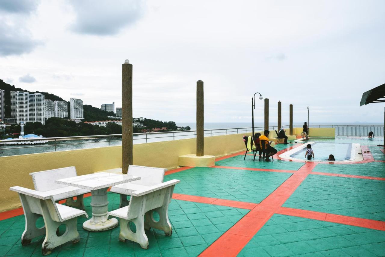 Leisure Cove Hotel And Apartments George Town Exterior photo