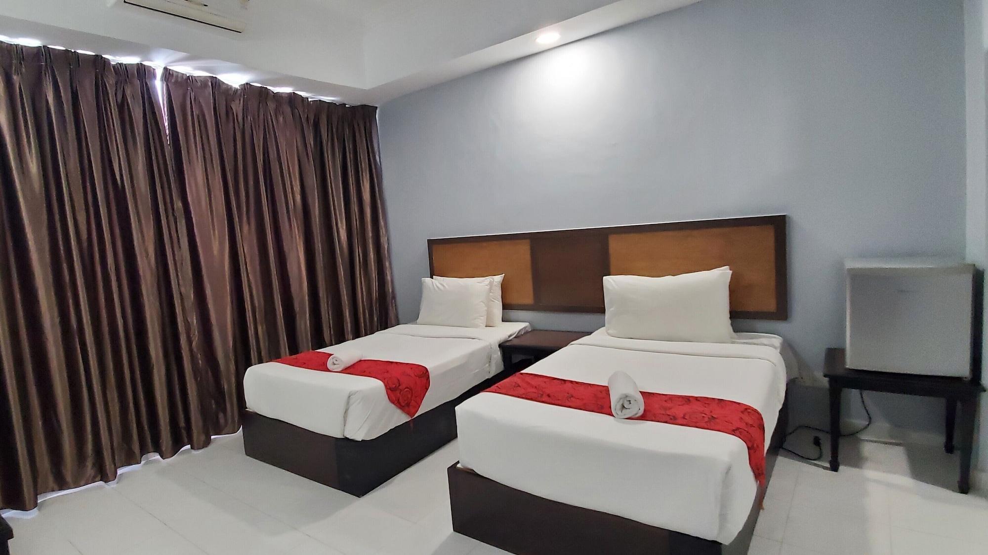 Leisure Cove Hotel And Apartments George Town Exterior photo